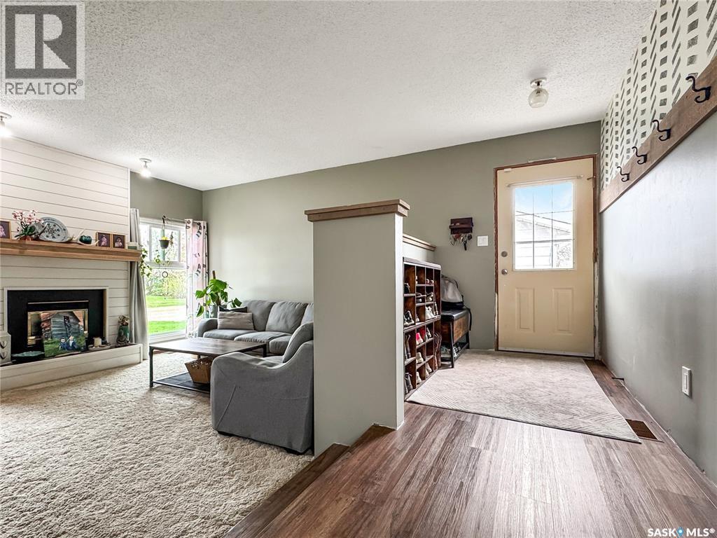 321 Arthur Street, Cut Knife, Saskatchewan  S0M 0N0 - Photo 5 - SK028414