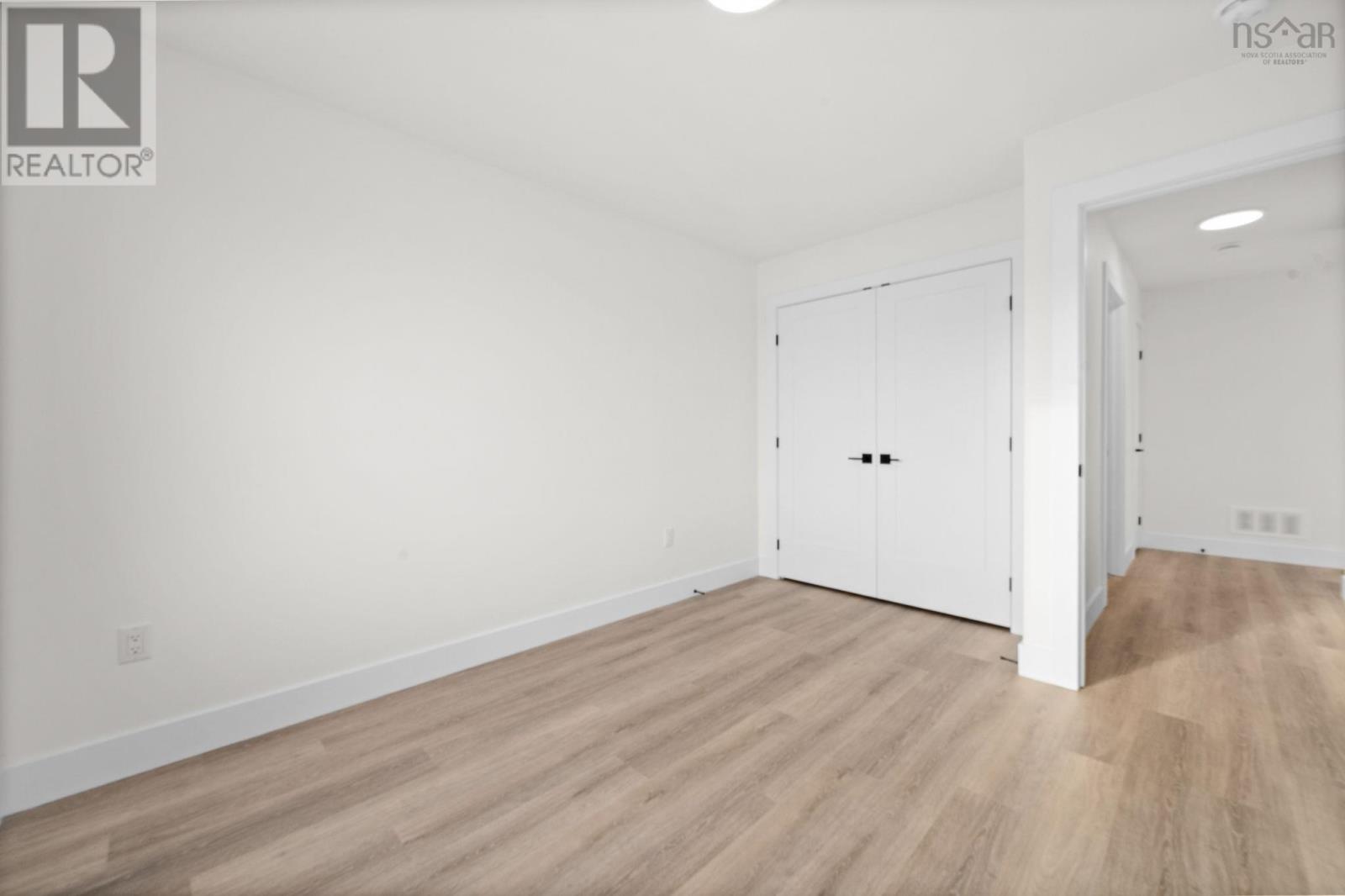 E 140 Stephs Street, Bedford, Nova Scotia  B4B 1H1 - Photo 34 - 202600403