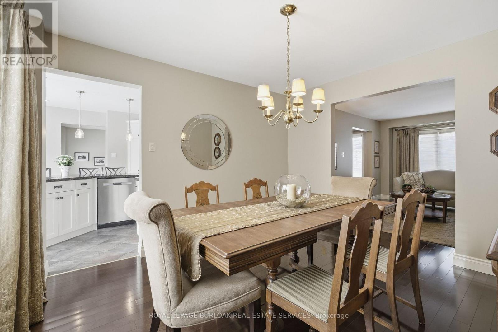 2026 Quail Valley Drive, Burlington, Ontario  L7M 2T5 - Photo 13 - W12782940