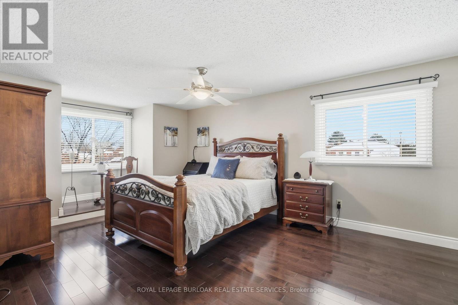 2026 Quail Valley Drive, Burlington, Ontario  L7M 2T5 - Photo 21 - W12782940