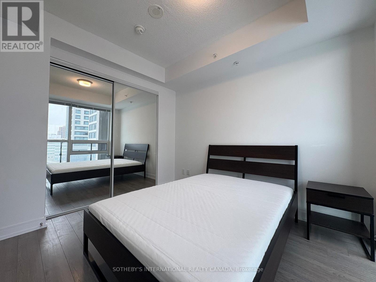 706 - 20 Thomas Riley Road, Toronto, Ontario  M9B 0C3 - Photo 13 - W12782962