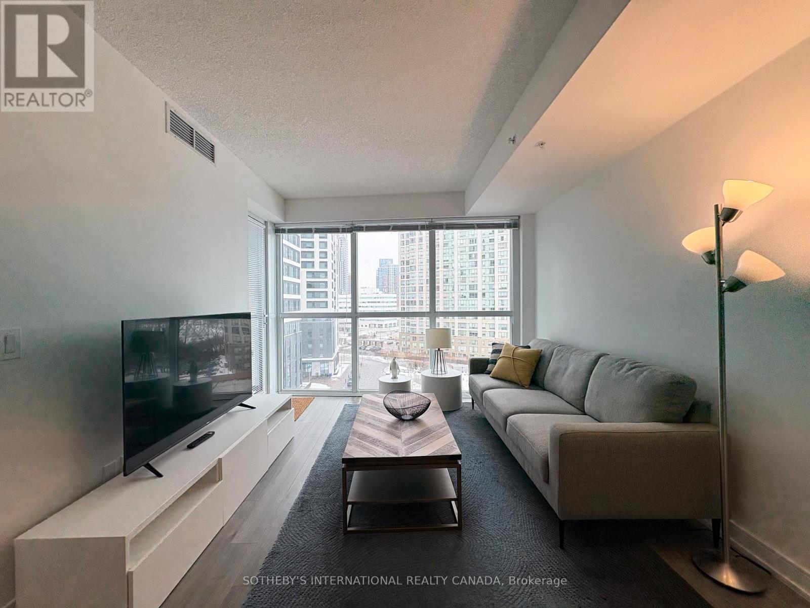 706 - 20 Thomas Riley Road, Toronto, Ontario  M9B 0C3 - Photo 5 - W12782962