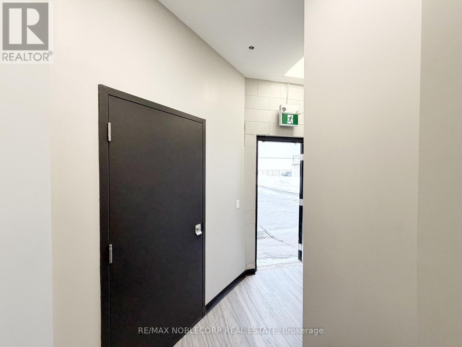 1 - 8 Automatic Road, Brampton (Gore Industrial North), Ontario  L6S 5N4 - Photo 12 - W12782986