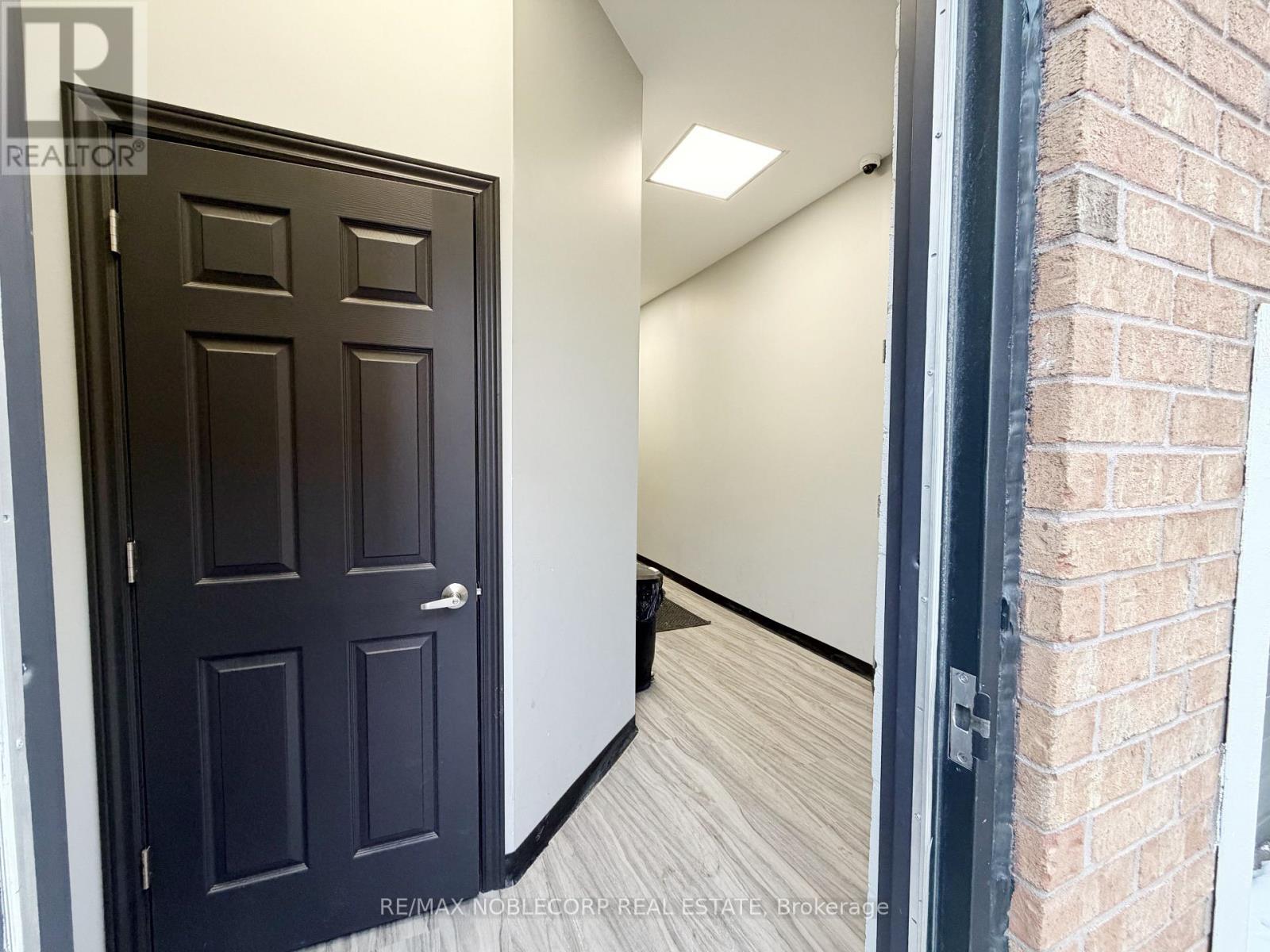 1 - 8 Automatic Road, Brampton (Gore Industrial North), Ontario  L6S 5N4 - Photo 13 - W12782986