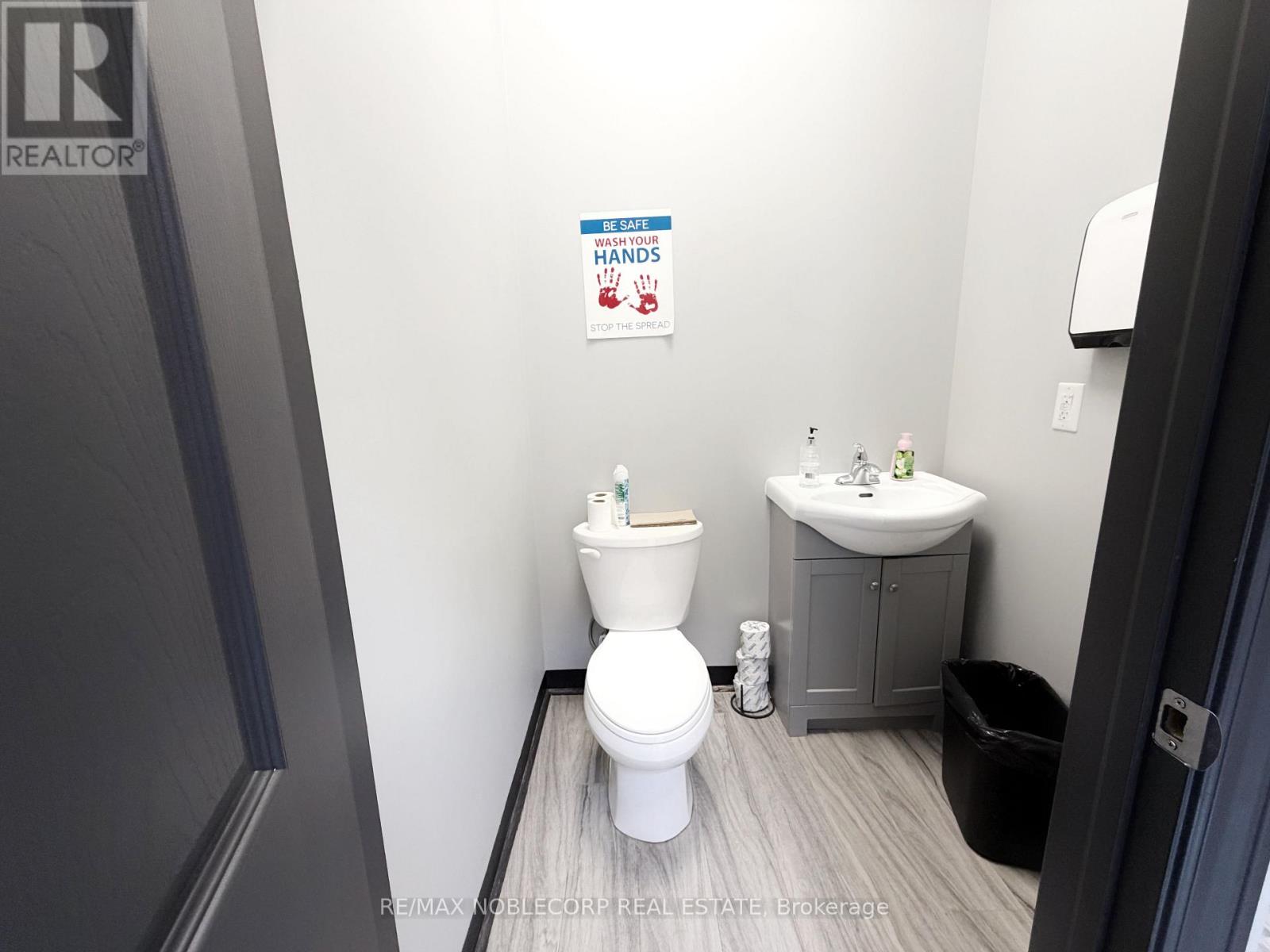 1 - 8 Automatic Road, Brampton (Gore Industrial North), Ontario  L6S 5N4 - Photo 14 - W12782986