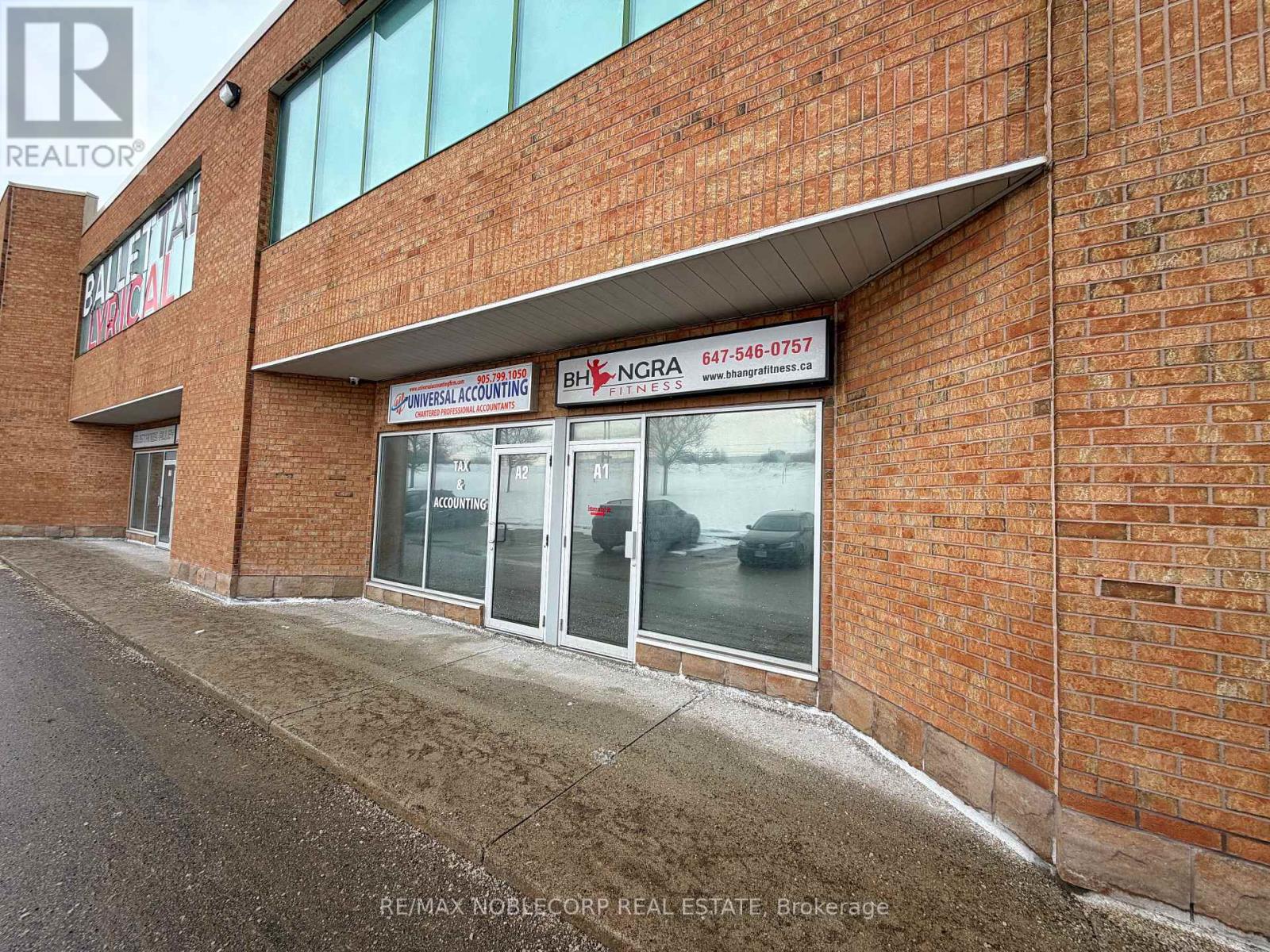 1 - 8 Automatic Road, Brampton (Gore Industrial North), Ontario  L6S 5N4 - Photo 2 - W12782986