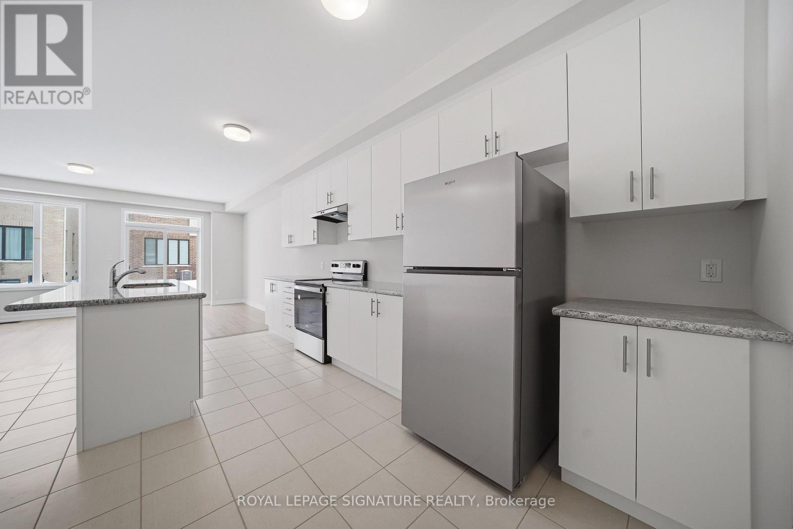 1201 Dartmouth Crescent, Oakville, Ontario  L6H 8C3 - Photo 10 - W12782998