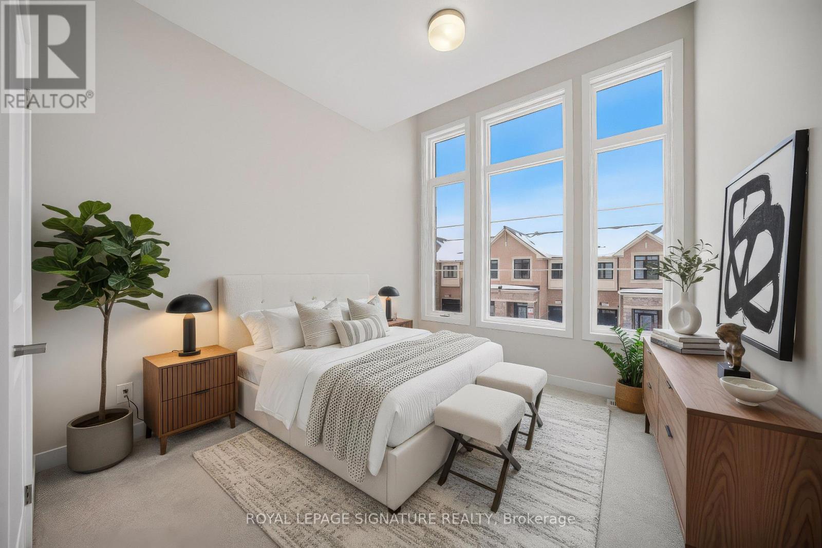 1201 Dartmouth Crescent, Oakville, Ontario  L6H 8C3 - Photo 18 - W12782998