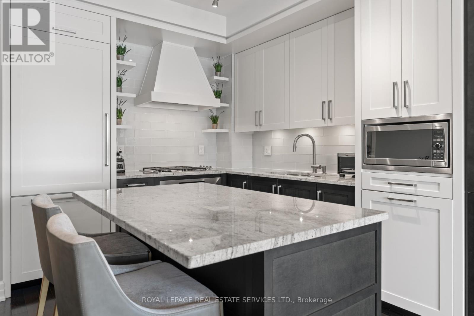 512 - 30 Old Mill Road, Toronto, Ontario  M8X 0A5 - Photo 11 - W12783002