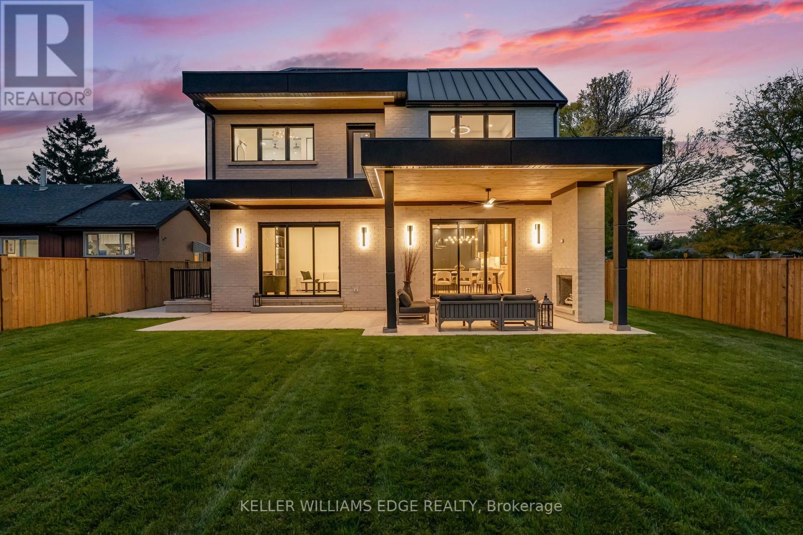 144 Mansfield Drive, Oakville, Ontario  L6H 1K4 - Photo 26 - W12783010