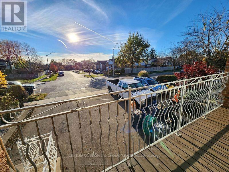 Main - 2644 Windjammer Road, Mississauga, Ontario  L5L 1T5 - Photo 23 - W12783038