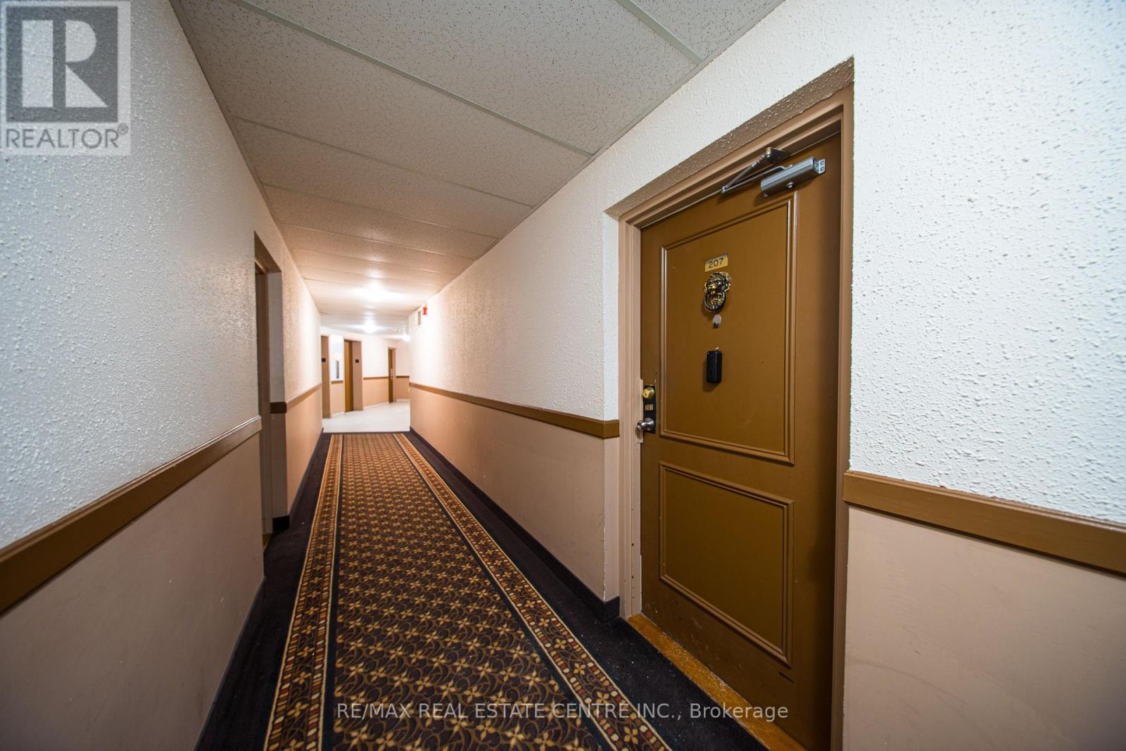 207 - 3577 Derry Road, Mississauga, Ontario  L4T 1B3 - Photo 4 - W12783060