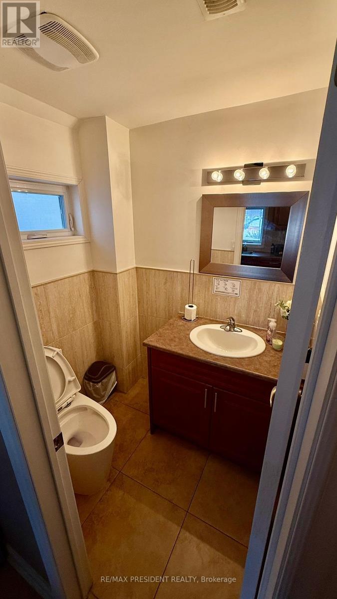 159 Queen Street W, Brampton, Ontario  L6Y 1M4 - Photo 11 - W12783076