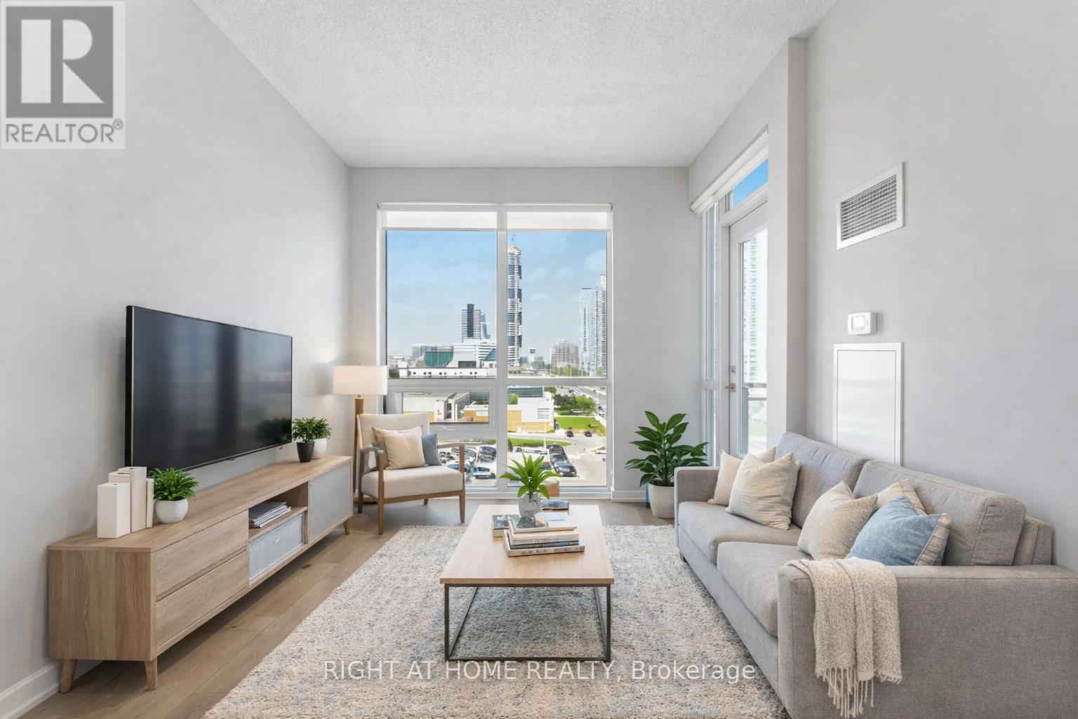 715 - 4011 Brickstone Mews, Mississauga, Ontario  L5B 0G3 - Photo 1 - W12783078