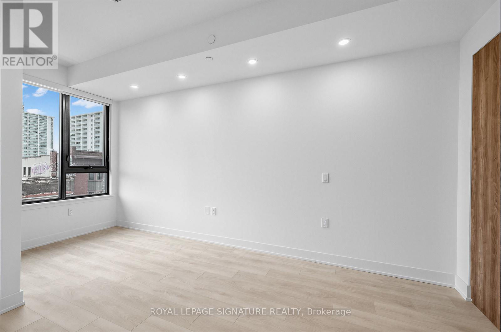 307 - 758 Dovercourt Road, Toronto, Ontario  M6H 2X2 - Photo 11 - W12783086