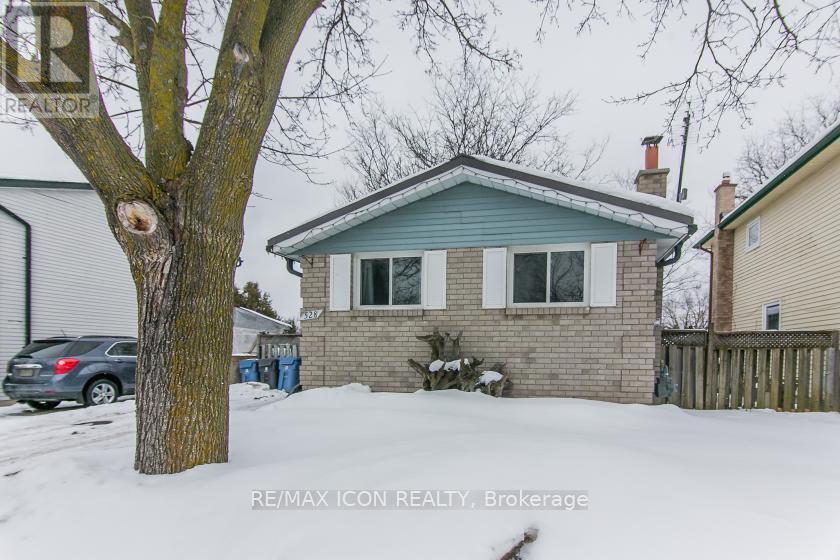 528 Whitelaw Road, Guelph, Ontario  N1K 1A2 - Photo 2 - X12782948
