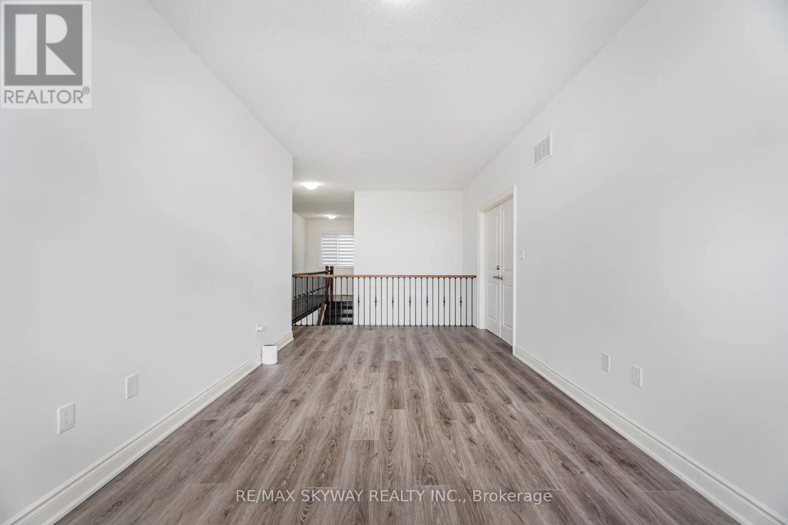 68 Pond View Gate, Hamilton, Ontario  L8B 2A1 - Photo 24 - X12783000