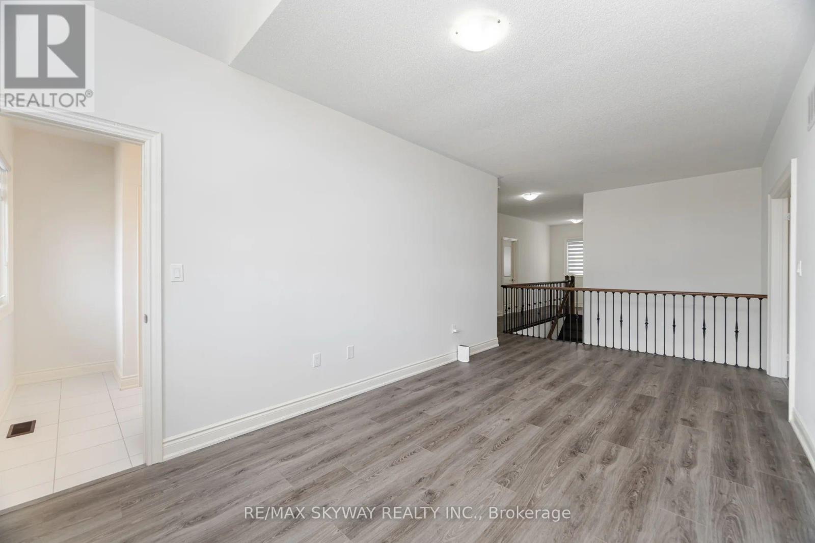 68 Pond View Gate, Hamilton, Ontario  L8B 2A1 - Photo 35 - X12783000