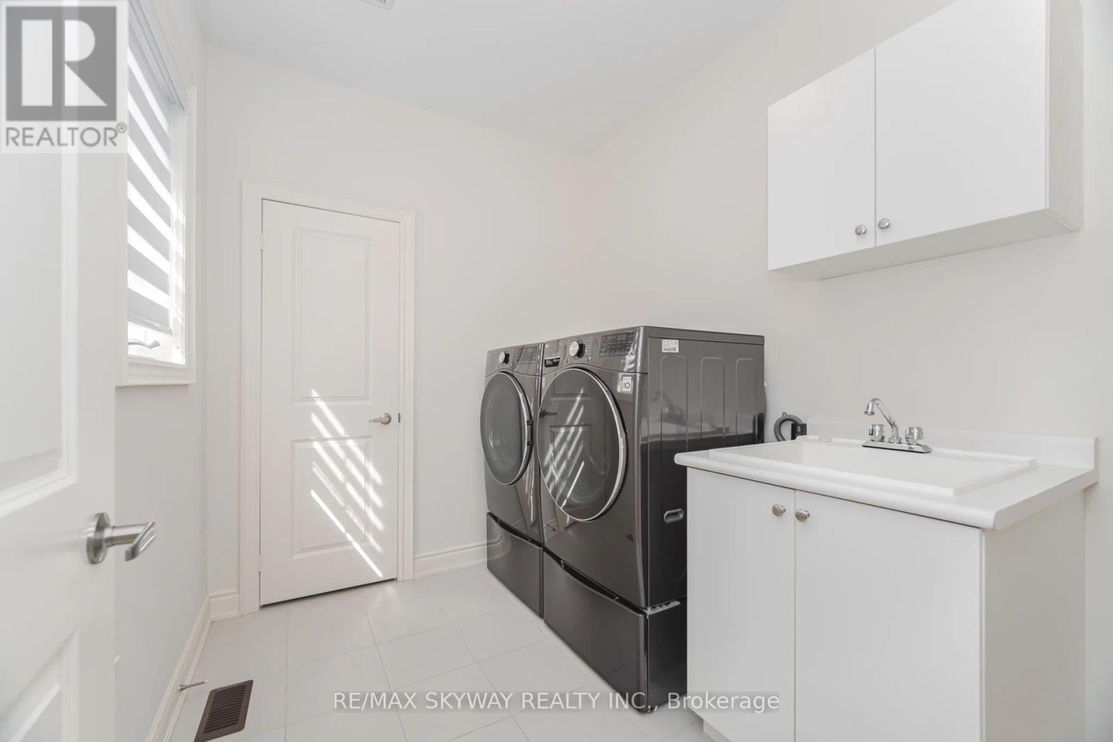 68 Pond View Gate, Hamilton, Ontario  L8B 2A1 - Photo 36 - X12783000