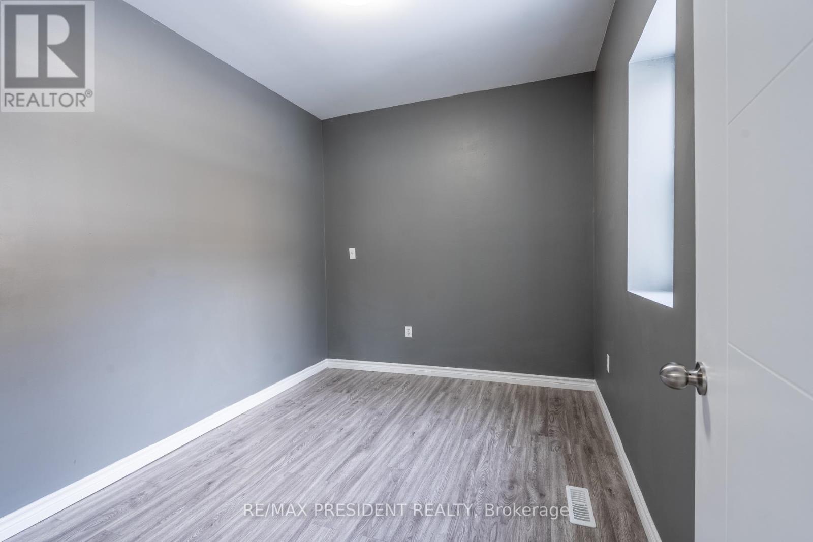 37 Catherine Street, St. Catharines, Ontario  L2R 5E8 - Photo 14 - X12783072