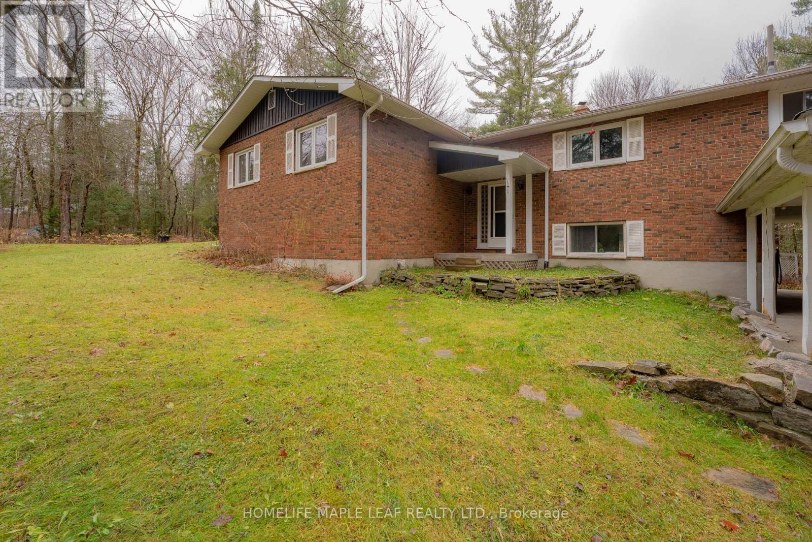 1507 Muskoka 117 Road, Bracebridge, Ontario  P1L 1W9 - Photo 2 - X12783098
