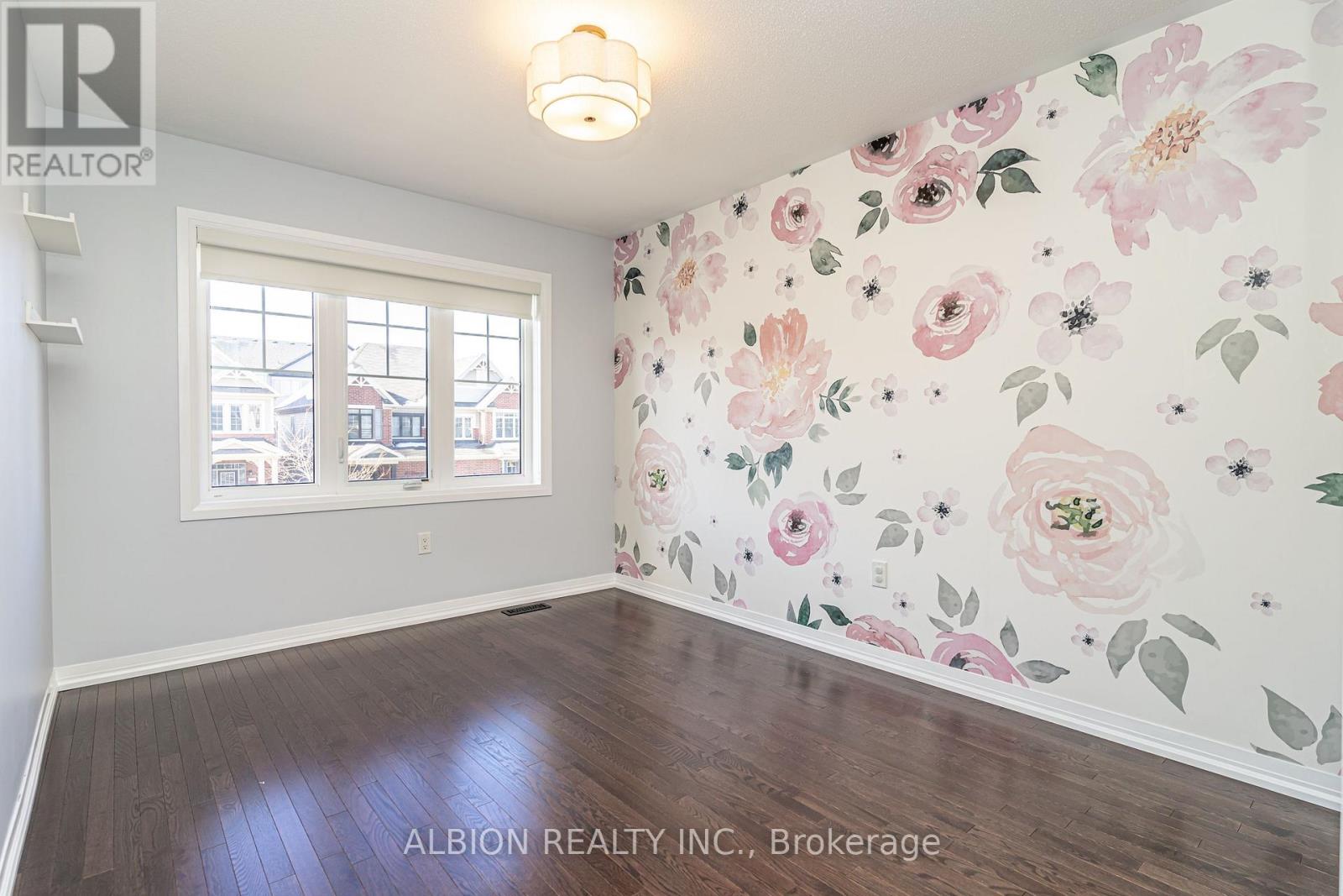 37 Donnan Drive, New Tecumseth, Ontario  L0G 1W0 - Photo 31 - N12559370