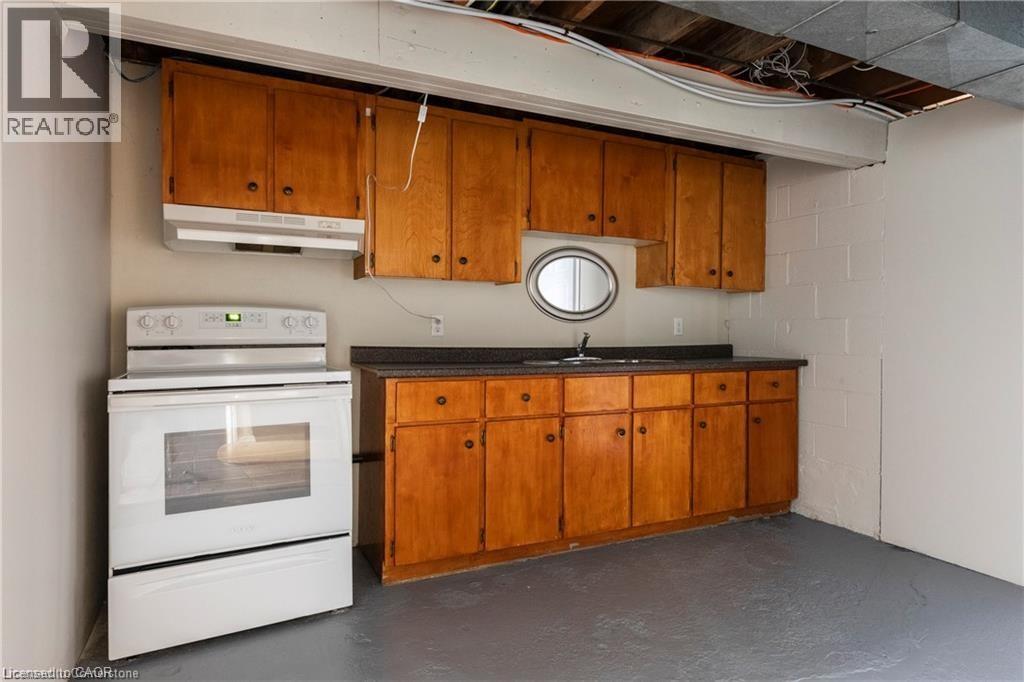 18 Masterson Drive, St. Catharines, Ontario  L2T 3P1 - Photo 21 - 40804814