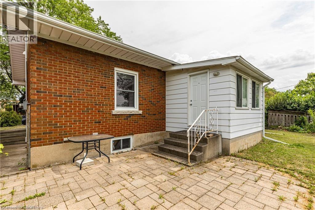 18 Masterson Drive, St. Catharines, Ontario  L2T 3P1 - Photo 36 - 40804814
