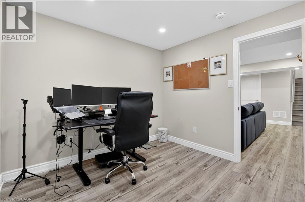 174 Lormont Boulevard, Stoney Creek, Ontario  L8J 0K1 - Photo 26 - 40795187