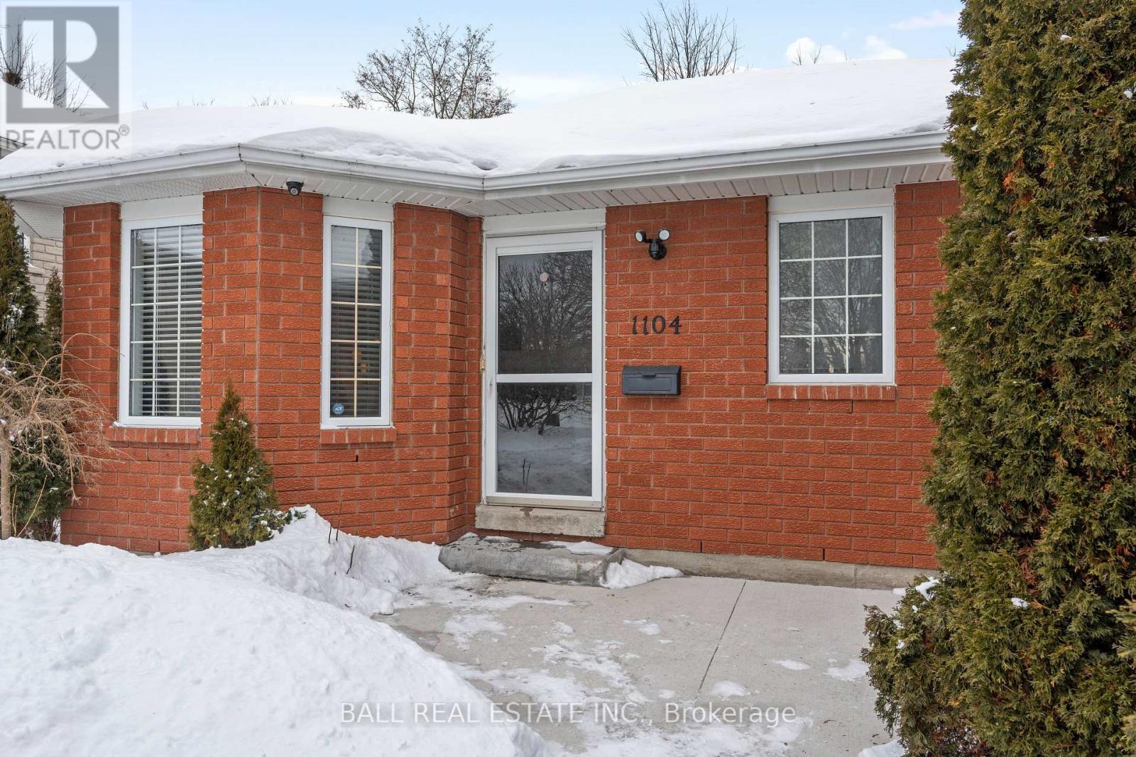 1104 Tillison Avenue, Cobourg, Ontario  K9A 5N4 - Photo 2 - X12783224