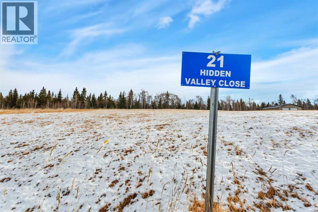 21 Hidden Valley Close, Rural Clearwater County, Alberta  T4T 2A2 - Photo 2 - A2271647