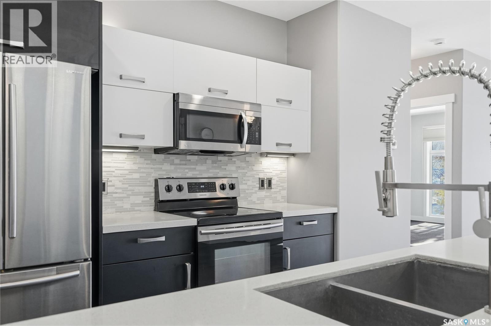 204 1010 Main Street E, Saskatoon, Saskatchewan  S7H 0K7 - Photo 3 - SK025939