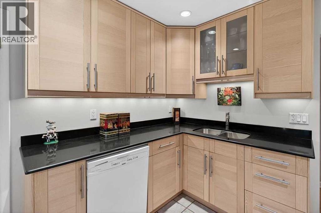 2808 35 Street Sw, Calgary, Alberta  T3E 2Y5 - Photo 17 - A2272557