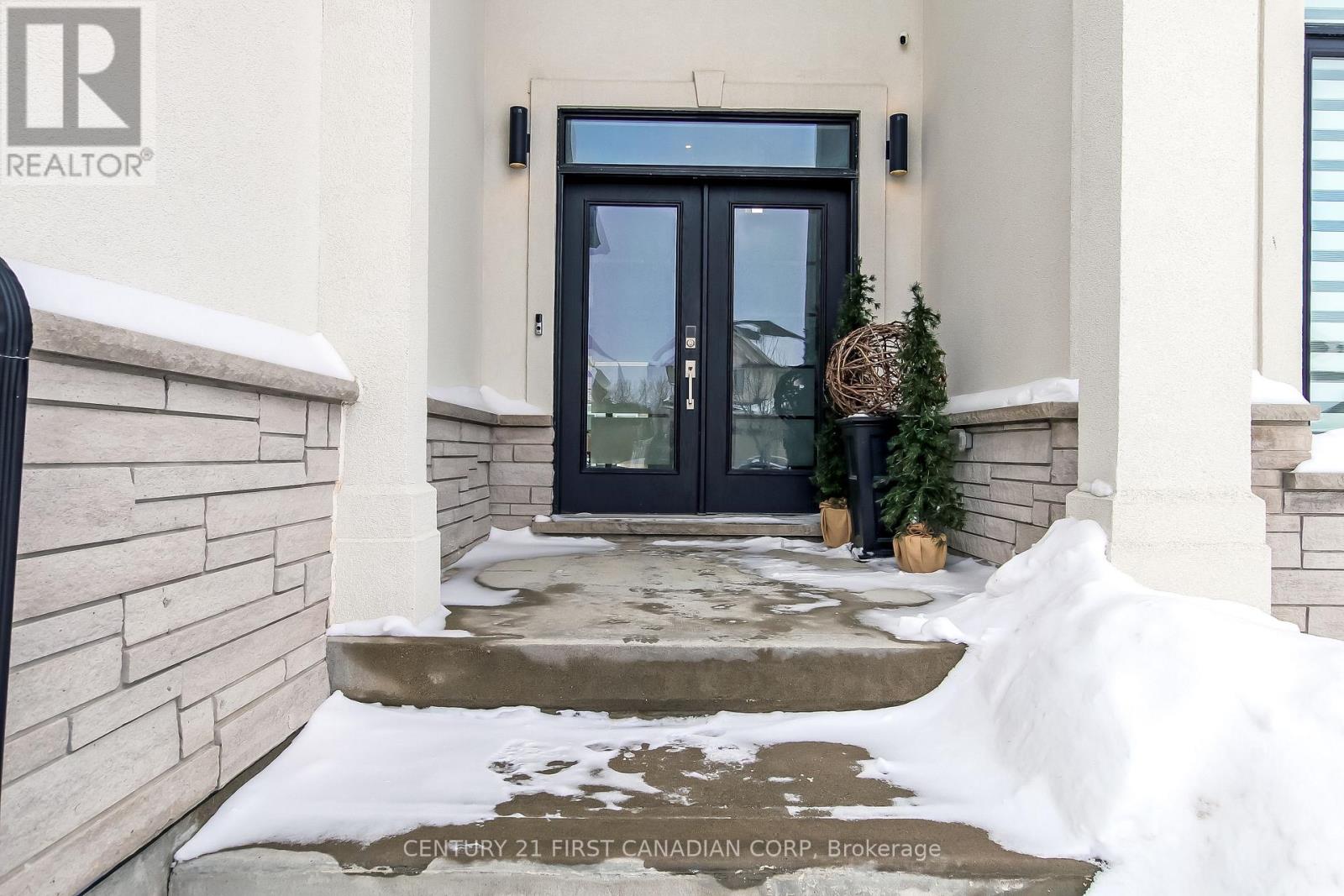 1567 Blackwell Boulevard, London North, Ontario  N5X 0G5 - Photo 3 - X12783190