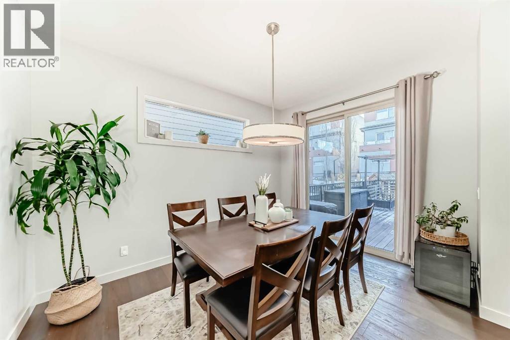 743 Shawnee Drive Sw, Calgary, Alberta  T2Y 1V6 - Photo 11 - A2280458