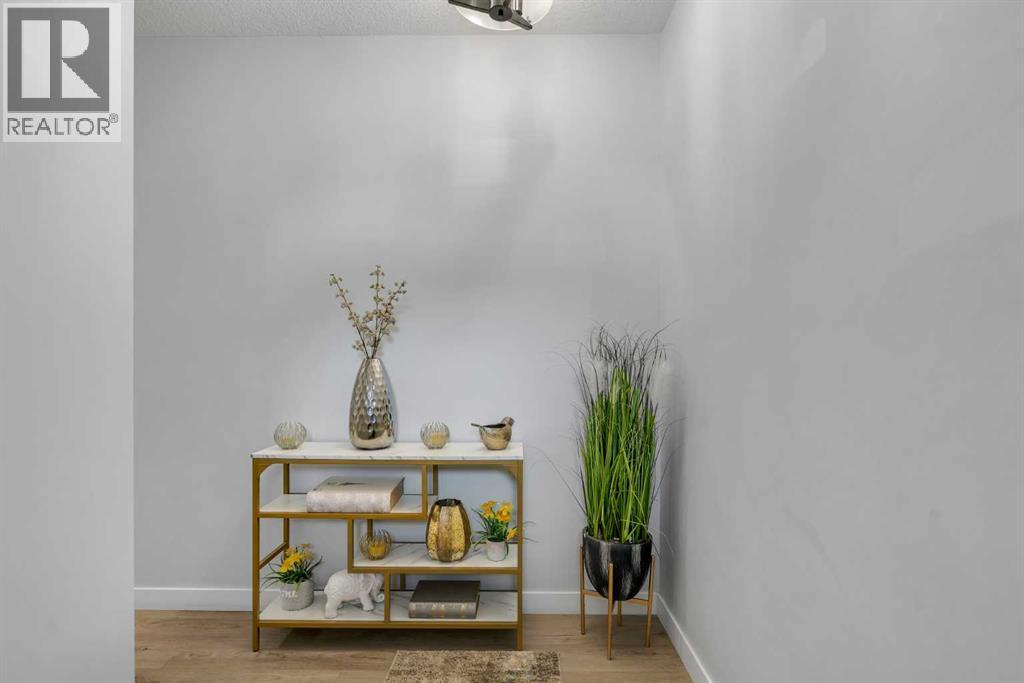 172 Carringsby Avenue Nw, Calgary, Alberta  T3P 1S1 - Photo 4 - A2284729