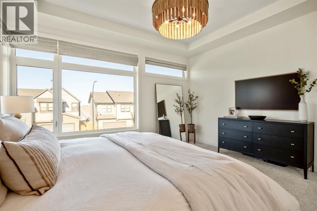 35 Bluerock Avenue Sw, Calgary, Alberta  T2Y 0R6 - Photo 31 - A2284791