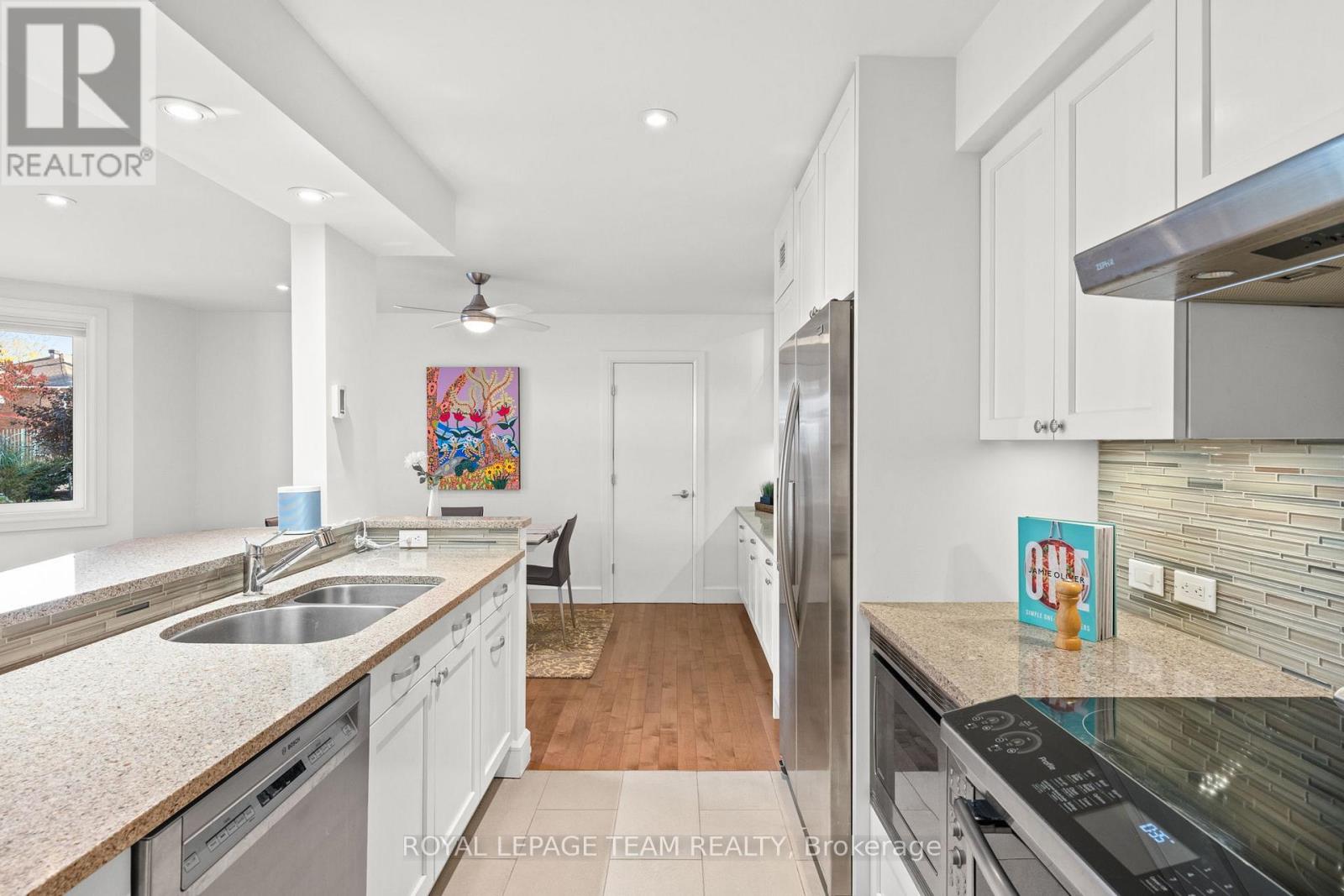 202d - 1 Columbus Avenue, Ottawa, Ontario  K1K 4L1 - Photo 14 - X12783212