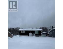 108 Highland CRES, Nakina, Ontario