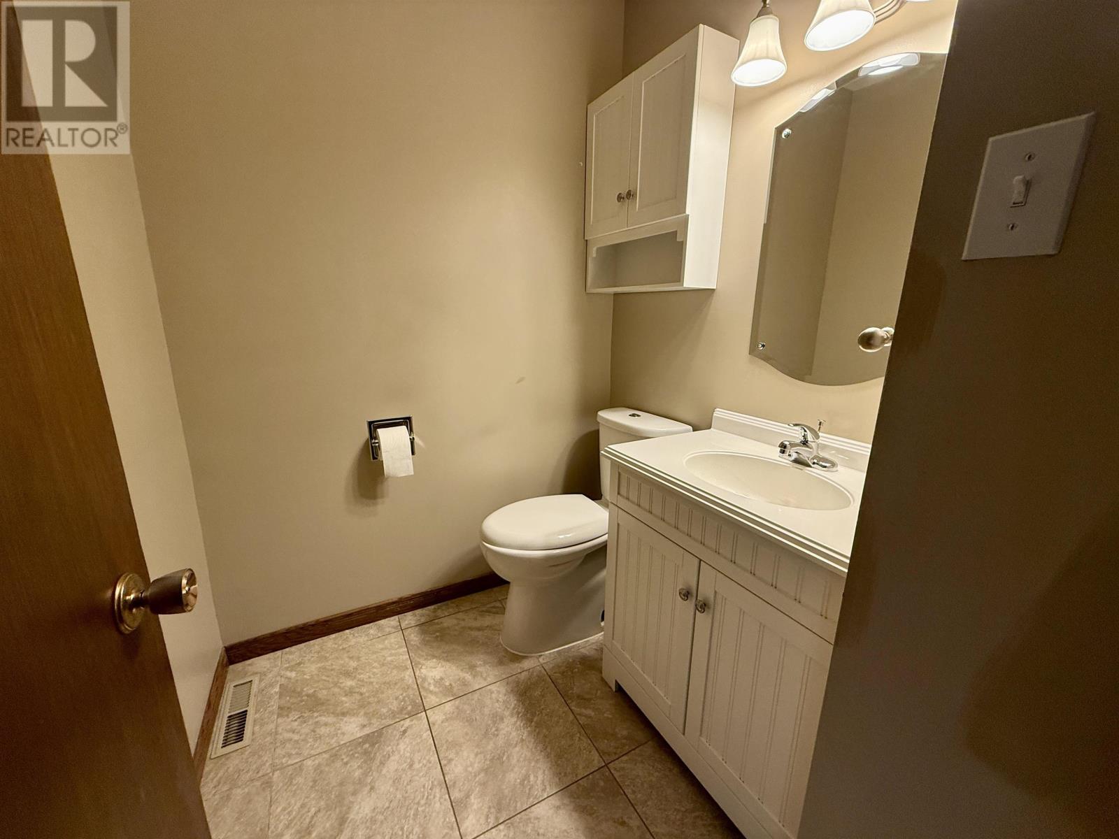 2605 Woodlawn Ave, Thunder Bay, Ontario  P7C 2A2 - Photo 10 - TB2600214