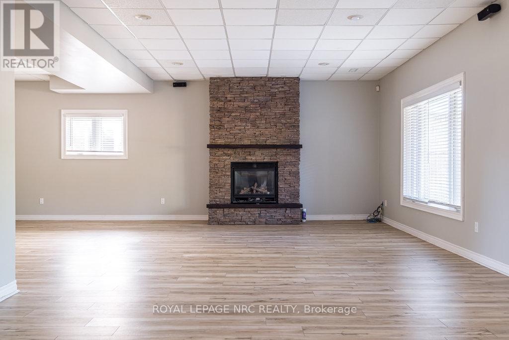 8071 Costabile Drive, Niagara Falls, Ontario  L2H 3H4 - Photo 20 - X12783294