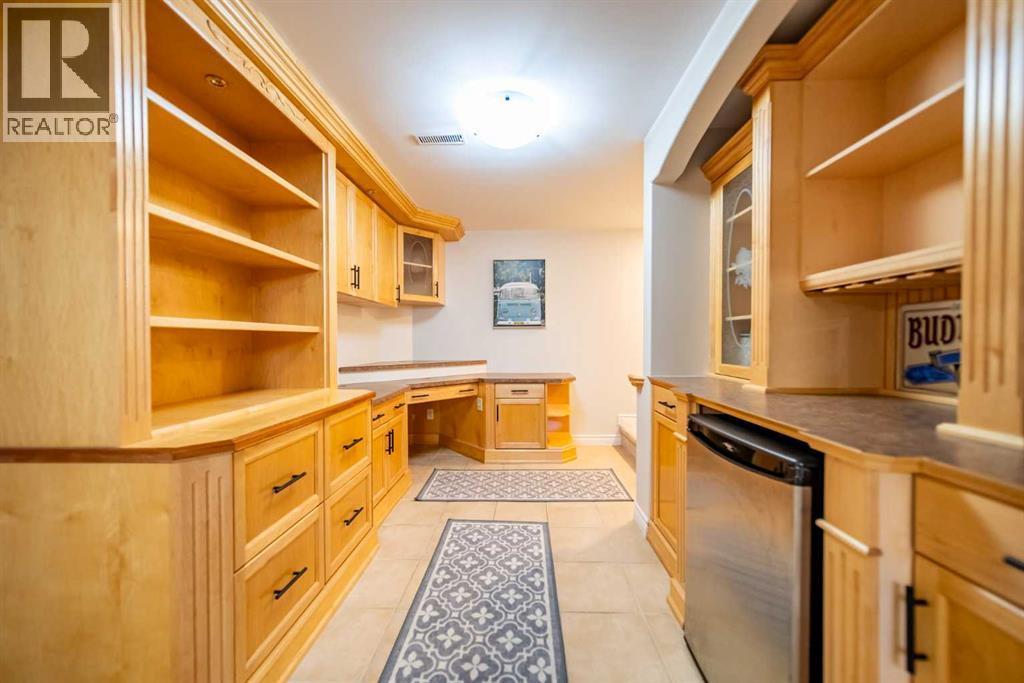 4 Cedargrove Road Sw, Calgary, Alberta  T2W 4T9 - Photo 28 - A2283112