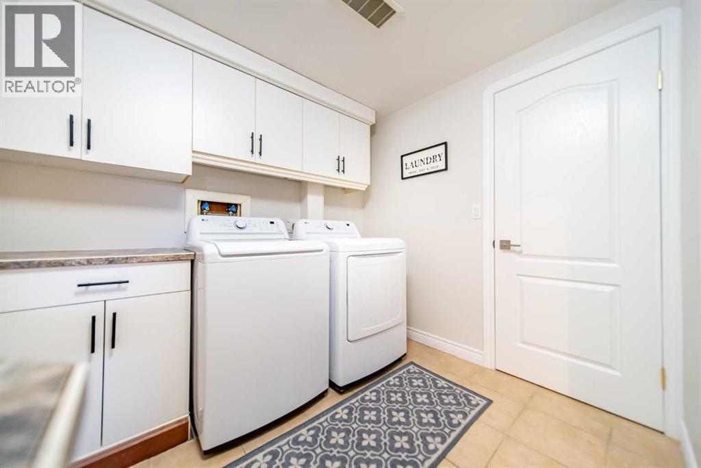 4 Cedargrove Road Sw, Calgary, Alberta  T2W 4T9 - Photo 34 - A2283112