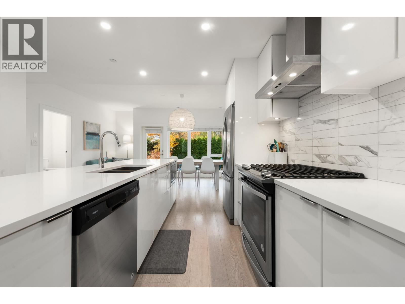 3 3595 Salal Drive, North Vancouver, British Columbia  V7G 0A7 - Photo 17 - R3089328