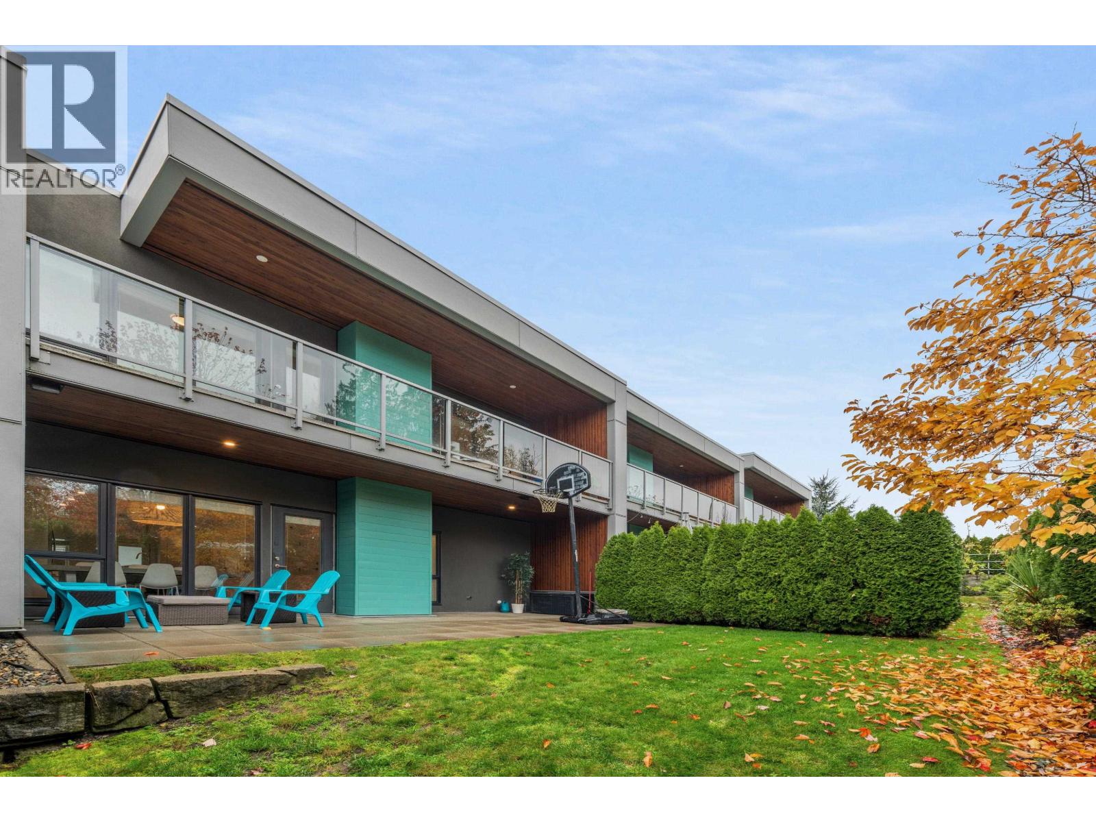 3 3595 Salal Drive, North Vancouver, British Columbia  V7G 0A7 - Photo 3 - R3089328