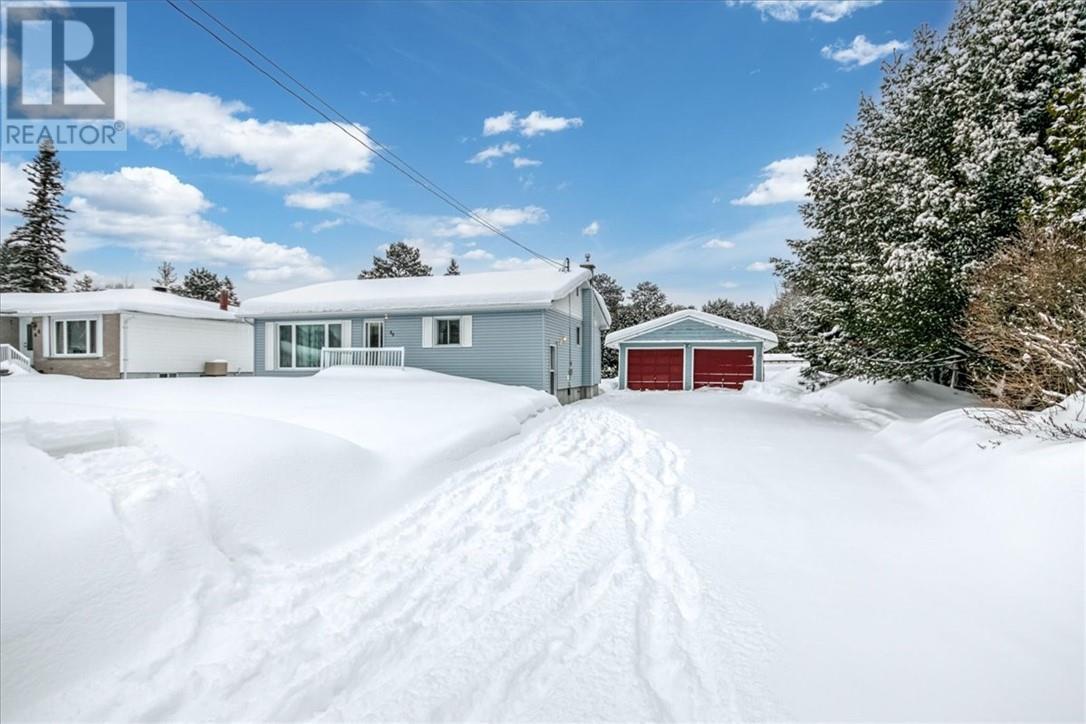 80 Sturgeon Street, Dowling, Ontario  P0M 1R0 - Photo 45 - 2126420