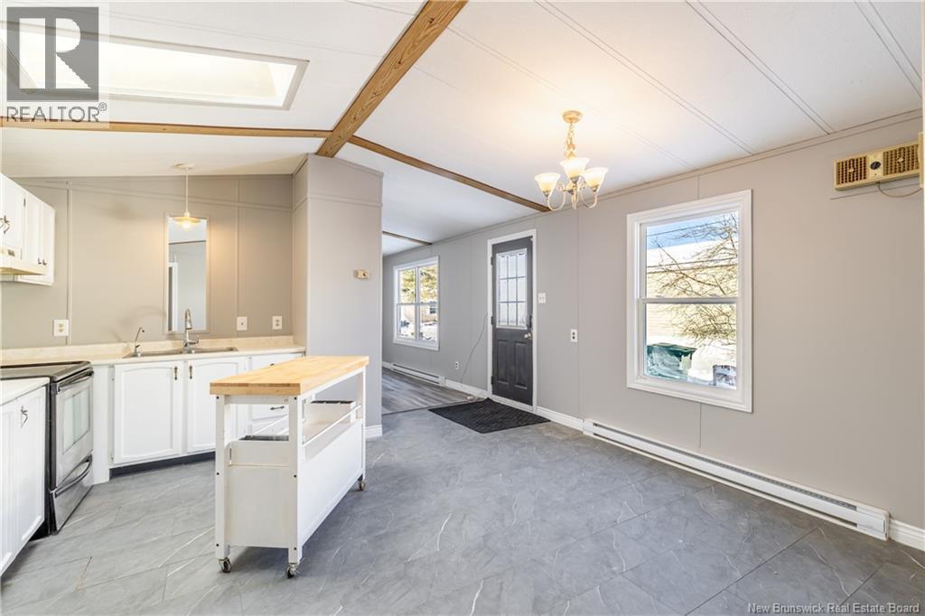 6 Roy Street, Lincoln, New Brunswick  E3B 6S6 - Photo 5 - NB132271