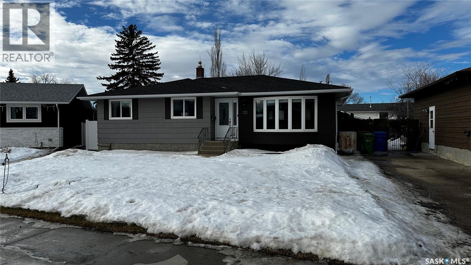 131 Dunsmore Drive, Regina, Saskatchewan  S4R 7G3 - Photo 45 - SK028325