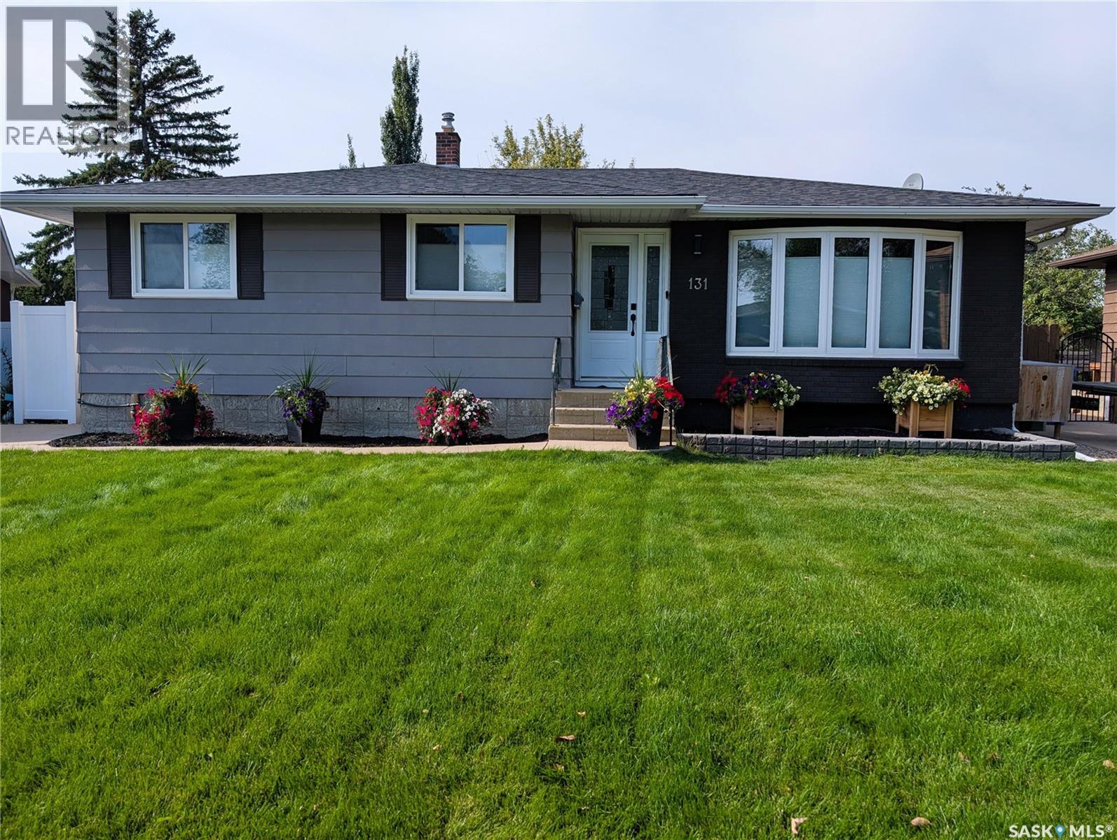 131 Dunsmore Drive, Regina, Saskatchewan  S4R 7G3 - Photo 46 - SK028325