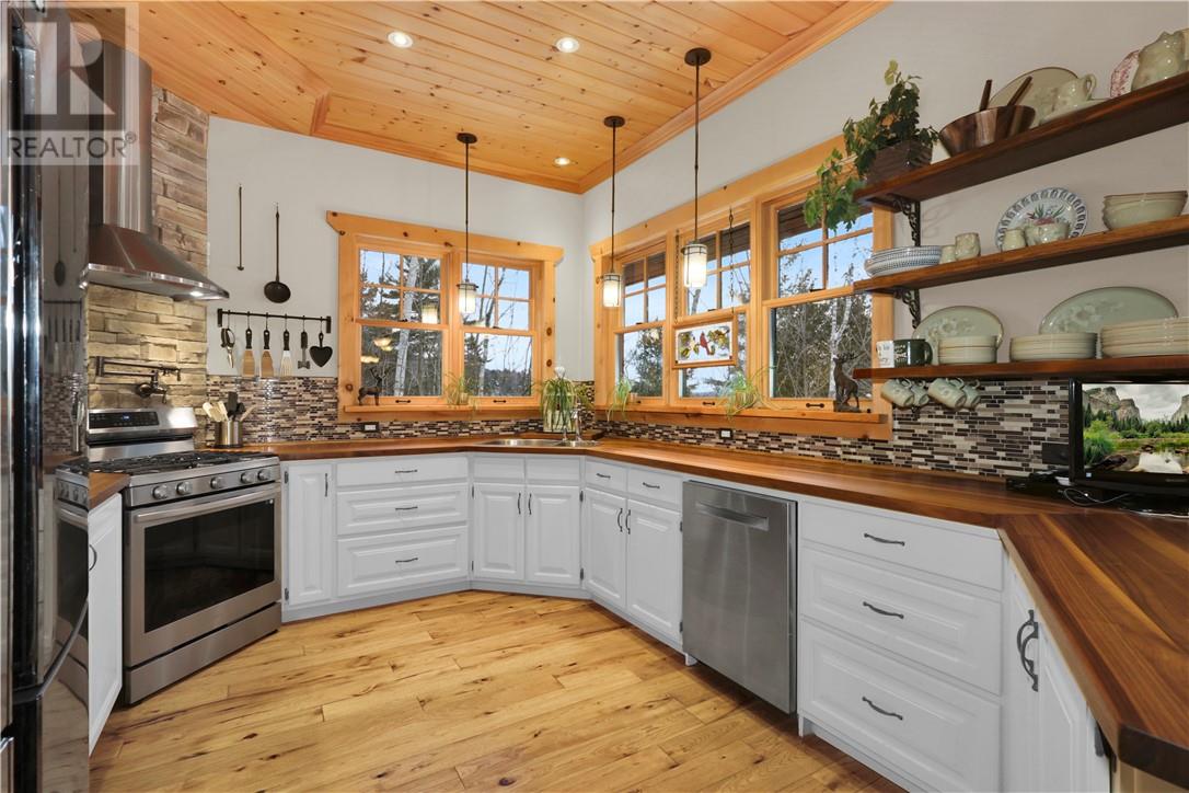 28 Beaver Pond Road, Elliot Lake, Ontario  P5A 2J7 - Photo 21 - 2126425